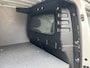 Volkswagen Caddy Maxi Cargo 2.0 TDI DSG 122pk Ladekasten Airco Cruise controle Telefoonverbinding Kastinrichting Navigatiesysteem Euro 6 Maxi L2