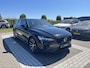 Volvo V60 T6 Plug-in hybrid AWD Plus Dark | 18 Inch Velgen | Climate Pack | Harman Kardon | Adaptive Cruise Control |