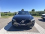 Volvo V60 T6 Plug-in hybrid AWD Plus Dark | 18 Inch Velgen | Climate Pack | Harman Kardon | Adaptive Cruise Control |