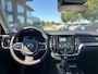 Volvo V60 T6 Plug-in hybrid AWD Plus Dark | 18 Inch Velgen | Climate Pack | Harman Kardon | Adaptive Cruise Control |