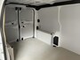 Opel Vivaro 145pk Automaat L2H1 Sport Edition Navigatie Trekhaak Cruise control Airco 3-zits Euro6