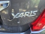 Toyota Yaris 1.3 VVT-i Aspiration | 2E EIGENAAR | 3/6 OF 12MND GARANTIE | NAVI | CAMERA | AIRCO | NW APK |