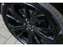 Volvo XC60 2.0 T8 Plug-in hybrid AWD Ultra Black Edition Exec | Achterbank verwarmd | Apple Carplay & Android Auto | Audio installatie high end | Bluetooth telefoonvoorbereiding | Luchtvering | Extra getint glas | Buitenspiegels elektrisch verstel- en verwarmbaar | Cruise control adaptief met Stop&Go en stuurhulp
