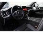 Volvo XC60 2.0 T8 Plug-in hybrid AWD Ultra Black Edition Exec | Achterbank verwarmd | Apple Carplay & Android Auto | Audio installatie high end | Bluetooth telefoonvoorbereiding | Luchtvering | Extra getint glas | Buitenspiegels elektrisch verstel- en verwarmbaar | Cruise control adaptief met Stop&Go en stuurhulp