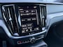 Volvo V60 T6 Recharge AWD R-Design|Camera|Carplay|Trekhaak|19"