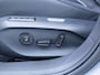 Volkswagen Passat Variant 1.5 eHybrid Elegance Bus. 204 PK | Elec. trekhaak | Stoel- & Stuurverwarming | Ergo stoelen met memory | All-season, Adaptive cruise, Navigatie, Stoelventilatie, HUD, Elektrische achterklep, DCC