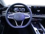Volkswagen Passat Variant 1.5 eHybrid Elegance Bus. 204 PK | Elec. trekhaak | Stoel- & Stuurverwarming | Ergo stoelen met memory | All-season, Adaptive cruise, Navigatie, Stoelventilatie, HUD, Elektrische achterklep, DCC