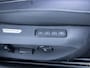 Volkswagen Passat Variant 1.5 eHybrid Elegance Bus. 204 PK | Elec. trekhaak | Stoel- & Stuurverwarming | Ergo stoelen met memory | All-season, Adaptive cruise, Navigatie, Stoelventilatie, HUD, Elektrische achterklep, DCC