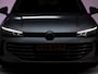 Volkswagen Passat Variant 1.5 eHybrid Elegance Bus. 204 PK | Elec. trekhaak | Stoel- & Stuurverwarming | Ergo stoelen met memory | All-season, Adaptive cruise, Navigatie, Stoelventilatie, HUD, Elektrische achterklep, DCC