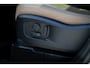 Land Rover Defender 110 P300e Sedona Edition l HSE l Head up Display l Trekhaak elektrische l Panorama dak l  Merdian Audio l Gallium Silver  l Sedona Edition l