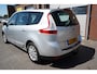 Renault Grand Scenic 2.0 Privilege AUTOMAAT - LUXE - AFN. TREKHAAK - LEDER - STOELVERWARMING - PARKEERSENSOREN V+A - ELEKTR STOEL - NAVI - KEYLESS - BLUETOOTH - DUBBEL PANODAK - CLIMA - CRUISE - LM VELGEN - INKLAPB. SPIEGELS ETC.