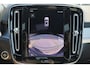 Volvo XC40 B3 Core Business - Harman Kardon - Adaptive Cruise Control met Pilot Assist - BLIS dodehoekassistentie - Voorstoelen en stuurwiel verwarmbaar - Keyless - Elektr. bedienbare achterklep - Parkeersensoren voor & achter - Parkeer camera acter - 18' LMV - Getint glas v.a. de B-stijl - Google Maps geïntegreerd - Apple®CarPlay