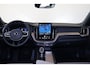 Volvo XC60 T6 Recharge AWD Plus Dark - Panorama/schuifdak - IntelliSafe Assist & Surround - 360º Camera - Harman/Kardon audio - Verwarmde voorstoelen, stuur & achterbank - Parkeersensoren voor & achter - Elektr. bedienb. voorstoelen met geheugen - Head up display - Draadloze tel. lader - 21' LMV