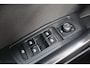 Volkswagen T-Roc 1.5 TSI Style| TREKHAAK | AUTOMAAT | 16"LMV | Bluetooth telefoonvoorbereiding | Bots waarschuwing systeem | Chroom delen exterieur