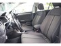 Volkswagen T-Roc 1.5 TSI Style| TREKHAAK | AUTOMAAT | 16"LMV | Bluetooth telefoonvoorbereiding | Bots waarschuwing systeem | Chroom delen exterieur