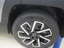 Jeep Compass First Edition 74 kWh Tot 8 Jaar Garantie! | Convenience Pack | Warmtepomp | 19" AllSeason | Two Tone | Adaptive Cruise | !!