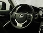Lexus IS 300h Hybrid Business Sport Automaat 223Pk (NAVIGATIE, CAMERA, CLIMATE, SPORTSTOELEN, LM VELGEN, NIEUWE APK, NIEUWSTAAT)