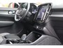 Volvo XC40 T5 Recharge R-Design | Stoelverwarming | Trekhaak | Parkeercamera | H/K | Glossy Black | Keyless