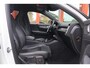 Volvo XC40 T5 Recharge R-Design | Stoelverwarming | Trekhaak | Parkeercamera | H/K | Glossy Black | Keyless