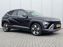 Hyundai Kona 1.6 GDI HEV Comfort Smart Automaat / Fabrieksgarantie tot 2-2030 / Stoel- & Stuurverwarming / Navigatie / Achteruitrijcamera / Adaptive Cruise Control / Climate Control / LED Verlichting /