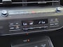 Hyundai Kona 1.6 GDI HEV Comfort / Trekgewicht 1300 kg / Apple Carplay Android Auto / Achteruitrijcamera / Keyless Entry/Start / Adaptief cruise control / Climate control / Parkeersensoren voor en achter / Lichtmetalen wielen 16“ /