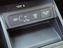 Hyundai Kona 1.6 GDI HEV Comfort / Trekgewicht 1300 kg / Apple Carplay Android Auto / Achteruitrijcamera / Keyless Entry/Start / Adaptief cruise control / Climate control / Parkeersensoren voor en achter / Lichtmetalen wielen 16“ /