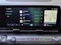 Hyundai Kona 1.6 GDI HEV Comfort / Trekgewicht 1300 kg / Apple Carplay Android Auto / Achteruitrijcamera / Keyless Entry/Start / Adaptief cruise control / Climate control / Parkeersensoren voor en achter / Lichtmetalen wielen 16“ /