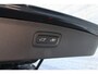 Volvo XC90 2.0 T8 Plug-in hybrid AWD Ultra Black Ed. Exec. | Verwarmbare voorstoelen met massagefunctie | Luchtvering | Premium audio | Extra getint glas achter | Gelamineerde zijruiten rondom | Apple Carplay & Android Auto |