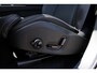 Volvo XC90 2.0 T8 Plug-in hybrid AWD Ultra Black Ed. Exec. | Verwarmbare voorstoelen met massagefunctie | Luchtvering | Premium audio | Extra getint glas achter | Gelamineerde zijruiten rondom | Apple Carplay & Android Auto |