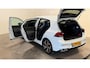 Volkswagen Golf 1.5 eTSI R-Line benzinen automaat led navigatie stoelverwarming camera 18' carplay android