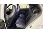 Volkswagen Golf 1.5 eTSI R-Line benzinen automaat led navigatie stoelverwarming camera 18' carplay android