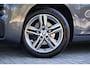 BMW X1 sDrive18i High Executive M-Sport | Leder | Pano | HUD | Navi Plus | Stoelverwarming | Hifi | DAB | Grootlichtassistent | Etc.