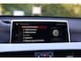 BMW X1 sDrive18i High Executive M-Sport | Leder | Pano | HUD | Navi Plus | Stoelverwarming | Hifi | DAB | Grootlichtassistent | Etc.
