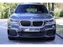 BMW X1 sDrive18i High Executive M-Sport | Leder | Pano | HUD | Navi Plus | Stoelverwarming | Hifi | DAB | Grootlichtassistent | Etc.
