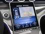 Mercedes-Benz GLC 300e 4MATIC Business Solution AMG | Advanced plus | Nightpakket | Parkeerpakket | Trekhaak | Treeplanken in aluminiumlook | Middenconsole metaalstructuur | Panoramaschuifdak | 20 inch vijfspaaks lichtmetalen AMG-velgen |