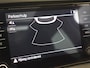 Skoda Karoq 1.0 TSI Business Edition 110Pk | Glazen Panorama-dak | Stoelverwarming | Apple carplay Android auto | Airco automatisch | Navigatie | DAB | Cruise control 16"LMV