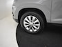 Skoda Karoq 1.0 TSI Business Edition 110Pk | Glazen Panorama-dak | Stoelverwarming | Apple carplay Android auto | Airco automatisch | Navigatie | DAB | Cruise control 16"LMV