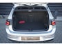 Volkswagen Golf 8.5 1.5 eHybrid GTE 272PK Facelift IQ Matrix Mistlamp HuD Cam Navi