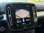 Volvo XC40 1.5 T3 Momentum / Automaat / Dealer-Onderhouden / harman-Kardon / Stoelverwarming / Cruise-Control / Draadloze-Telefoonlader / Standkachel / LED / PDC V+A met Camera / 19'' LMV / All-Season / ENZ.