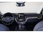 Volvo XC60 T6 Plug-in hybrid AWD Plus Dark - IntelliSafe Assist & Surround - Harman Kardon audio - Elektr. bedienbare voorstoelen met geheugen - Verwarmde voorstoelen, stuur & achterbank - Parkeercamera achter - Parkeersensoren voor & achter - Draadloze tel. lader - Extra getint glas - 19 inch LMV
