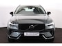 Volvo XC60 T6 Plug-in hybrid AWD Plus Dark - IntelliSafe Assist & Surround - Harman Kardon audio - Elektr. bedienbare voorstoelen met geheugen - Verwarmde voorstoelen, stuur & achterbank - Parkeercamera achter - Parkeersensoren voor & achter - Draadloze tel. lader - Extra getint glas - 19 inch LMV