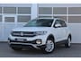 Volkswagen T-Cross 1.0 TSI 95 pk Life | Trekhaak | Apple Carplay/Android Auto | Parkeersensoren | Adaptive Cruise Control |