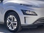 Hyundai Kona Electric EV Comfort 39 kWh / Dealer onderhouden / CSS snel laden / WLTP 305 km / Navigatie via Apple Carplay Android /