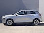 Hyundai Kona Electric EV Comfort 39 kWh / Dealer onderhouden / CSS snel laden / WLTP 305 km / Navigatie via Apple Carplay Android /