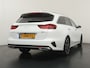 Kia Ceed Sportswagon 1.5 T-GDi GT-Line Automaat - Climate Control - Kantel / Schuifdak - Navigatie - Achteruitrijcamera - Elektrische Achterklep - Fabrieksgarantie tot 03-2031