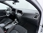 Kia Ceed Sportswagon 1.5 T-GDi GT-Line Automaat - Climate Control - Kantel / Schuifdak - Navigatie - Achteruitrijcamera - Elektrische Achterklep - Fabrieksgarantie tot 03-2031