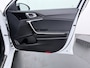 Kia Ceed Sportswagon 1.5 T-GDi GT-Line Automaat - Climate Control - Kantel / Schuifdak - Navigatie - Achteruitrijcamera - Elektrische Achterklep - Fabrieksgarantie tot 03-2031