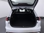 Kia Ceed Sportswagon 1.5 T-GDi GT-Line Automaat - Climate Control - Kantel / Schuifdak - Navigatie - Achteruitrijcamera - Elektrische Achterklep - Fabrieksgarantie tot 03-2031