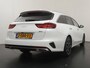 Kia Ceed Sportswagon 1.5 T-GDi GT-Line Automaat - Climate Control - Kantel / Schuifdak - Navigatie - Achteruitrijcamera - Elektrische Achterklep - Fabrieksgarantie tot 03-2031