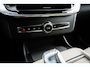 Volvo XC90 T8 Ultra Bright B&W Pano Massage Trekhaak 22"
